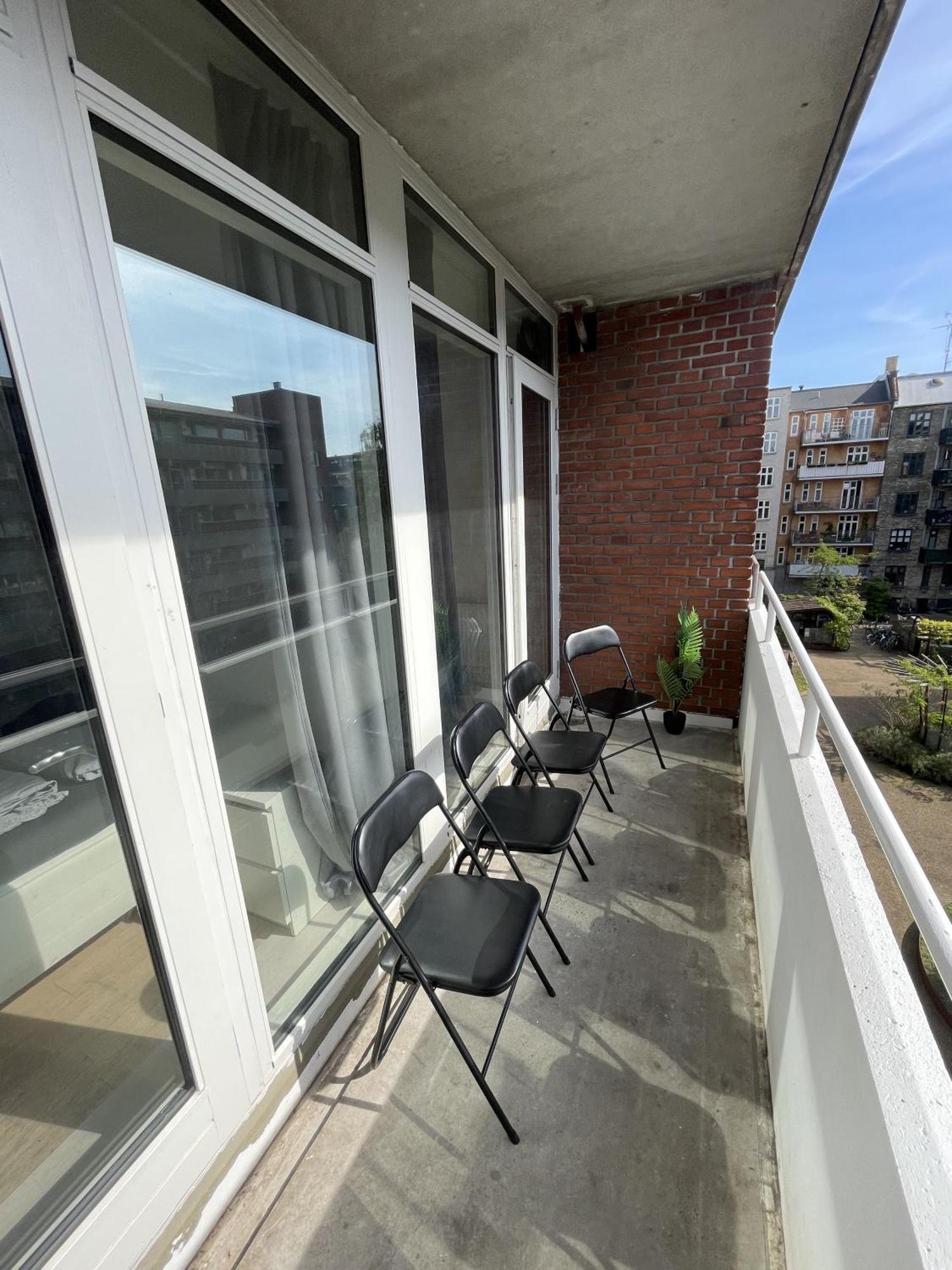 Central Copenhagen Apt With Balcony, Free Parking W Elevator المظهر الخارجي الصورة